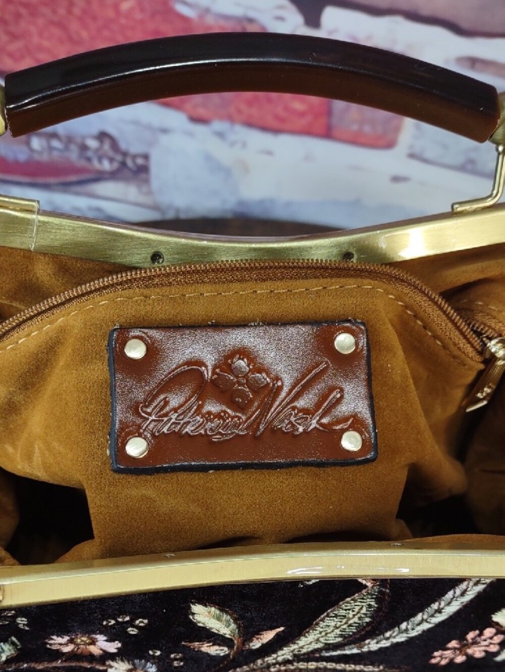 Patricia Nash "Kelmscott" Burgundy Embroidered Velvet Frame Bag - Picture 8 of 11